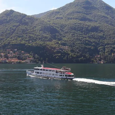 Ferienhaus San Rocco Sleeps 8 *